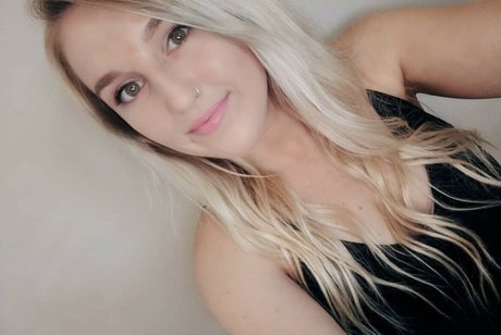 Darbvader_ free model photos