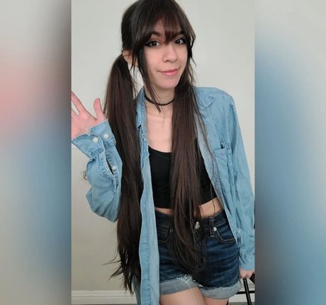 MaryMaybe naked star img