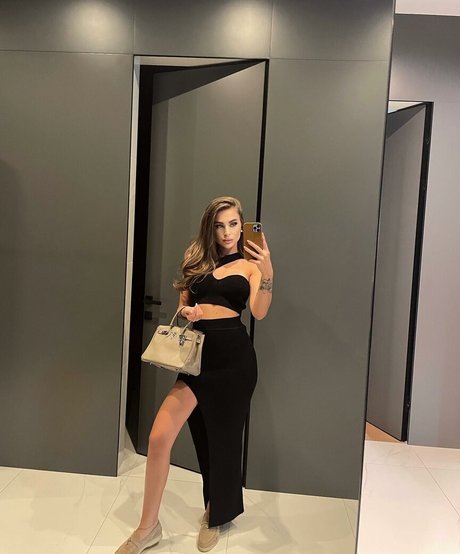 Tina Mayer star nude gallery