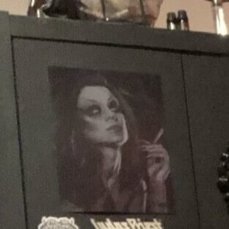 Signofthewolf star nude picture