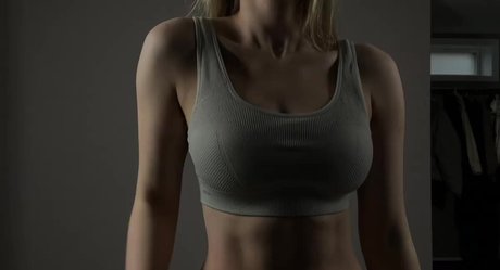 Nerushimav Lera pornstar sexy galleries