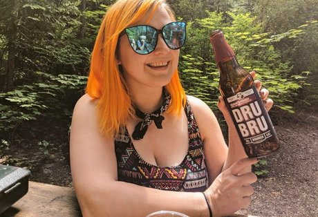 Kinsey Burke naked model images