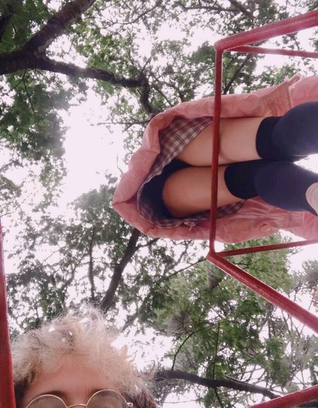 Babibunni pornographic model image