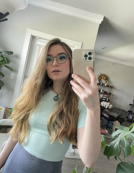 Brialeigh high quality pornstar pics