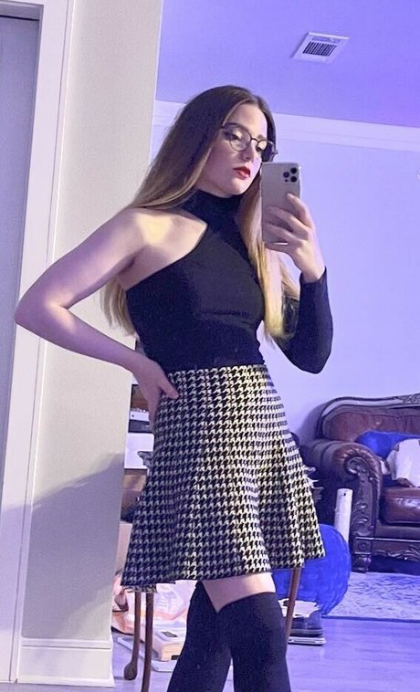 Brialeigh nice model image