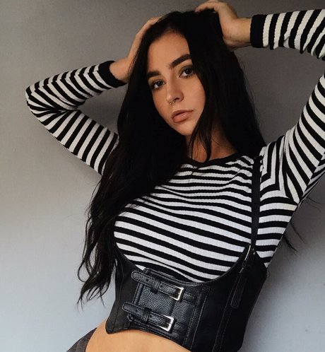 kourtneyxpaige pornstar img