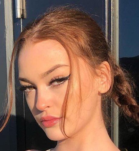 Becca Campbell top actress gallery