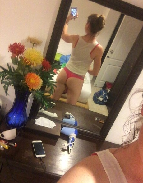 Lauren Kitchen hd star galleries