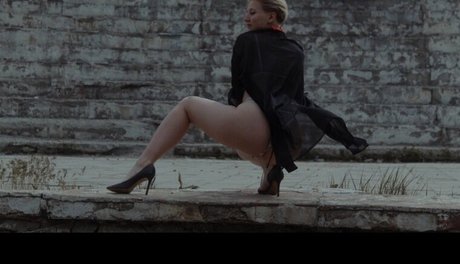 Bella joness sex model gallery