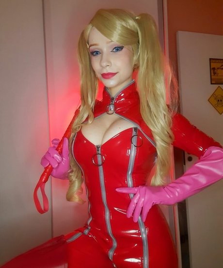 Vanillecos pornographic model image