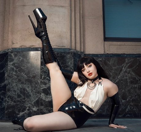 Possum666 star erotic picture