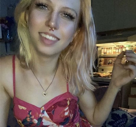 goth pawg onlyfans sexy naked images