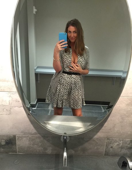 SweetHaleyGales model best pic