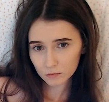 KiraBee s model naked images