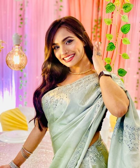 zamilah n star pretty image