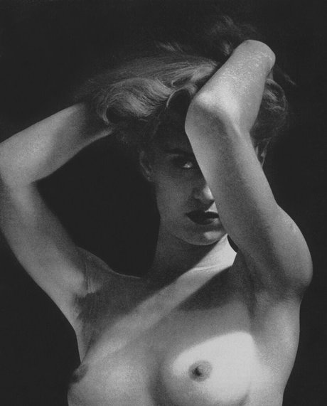 Margaret Scott xxx model pics