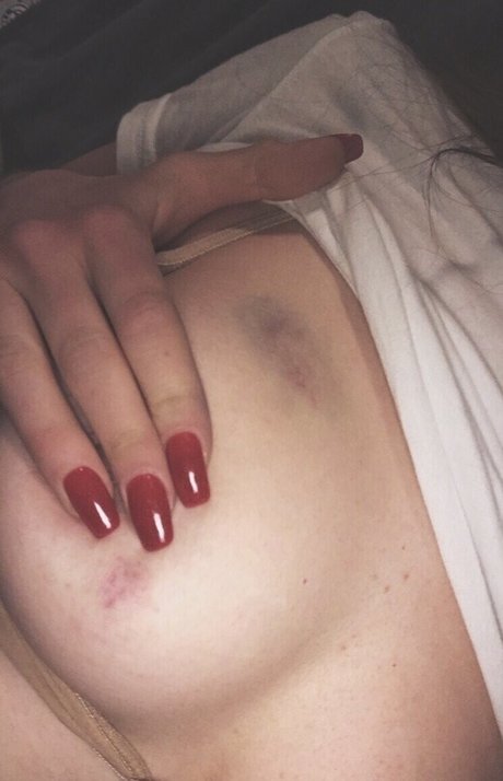 thick teen onlyfans sexy naked pic