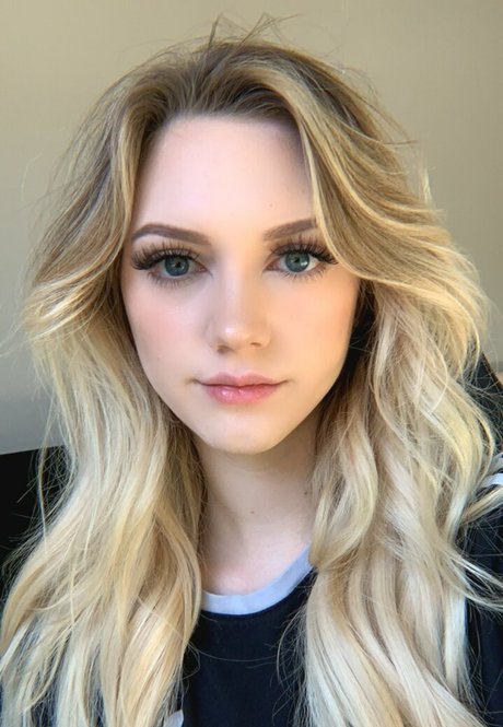 Kimcella porn star img