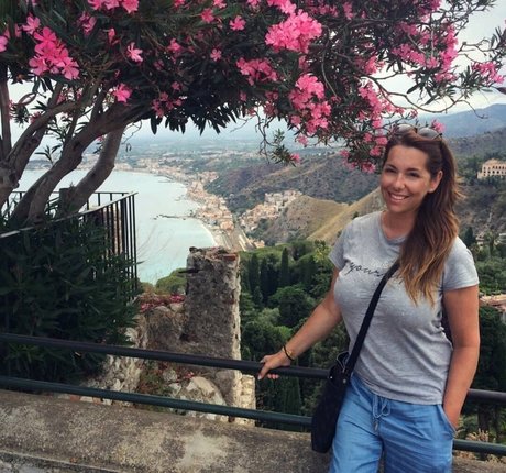 Annamari hd star pics