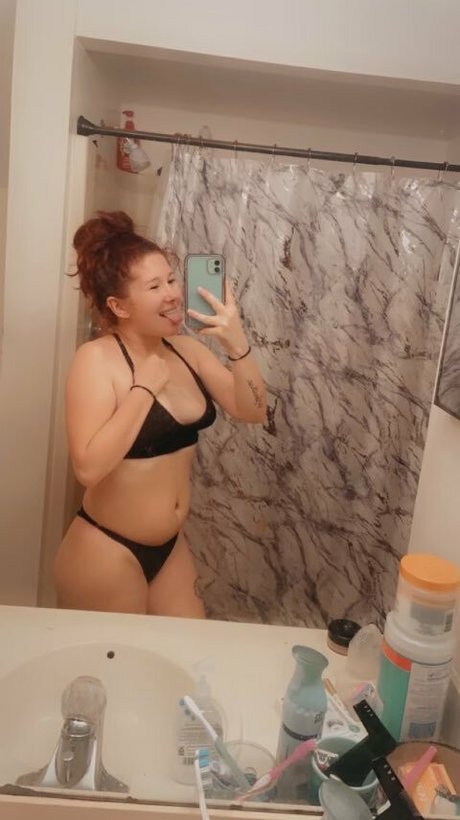 Hannah Innocent model sex galleries