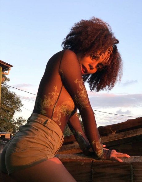 Myyyystical pornstar pic