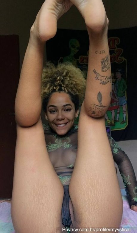 Myyyystical erotic model pics