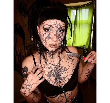 black lingerie onlyfans beautiful pics