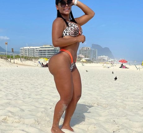 Etiane Felix free model pic