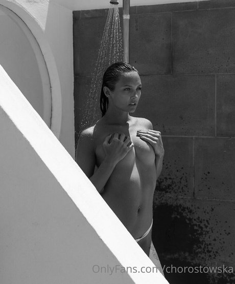 Kinga Chorostowska pornstar exclusive photo