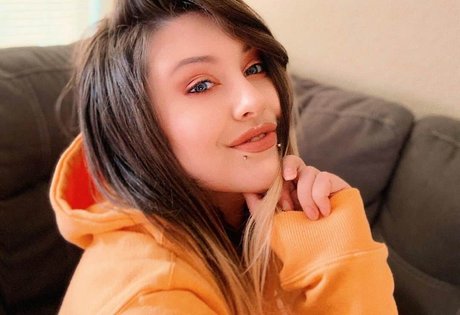 eileenexy star porn pictures