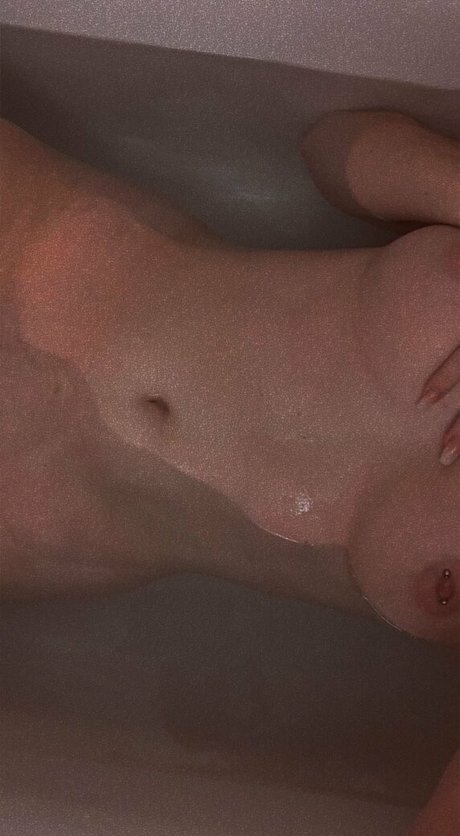 BvnnyBeth pornstar exclusive img