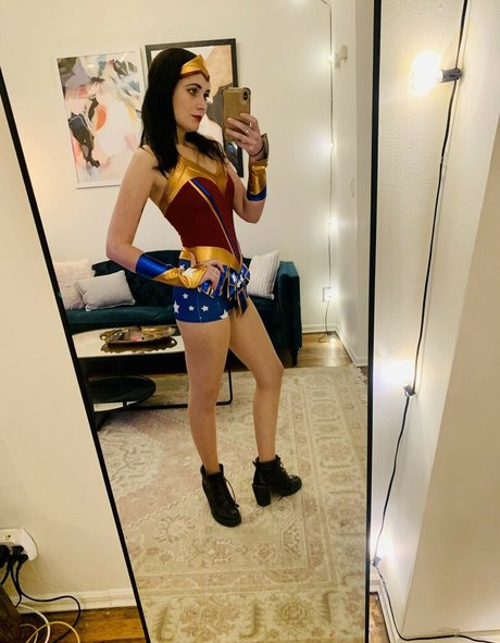 Keanu Thompson model beautiful photos