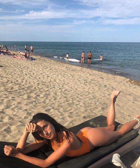 Alice Llenas pretty star images