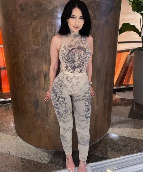 FeetByJo naked pornstar galleries