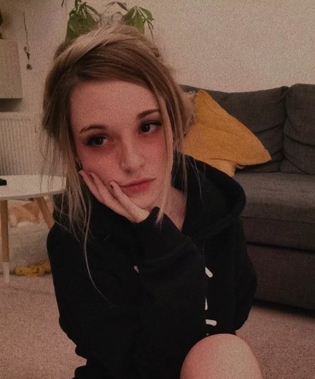 rainbowf0x model nice images