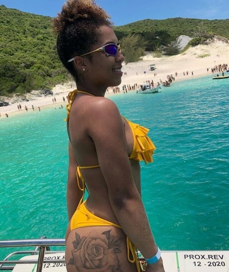 Vitoria Guarnieris sex pornstar pictures