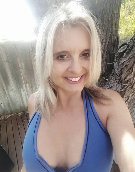 Helen Eleni star beautiful images