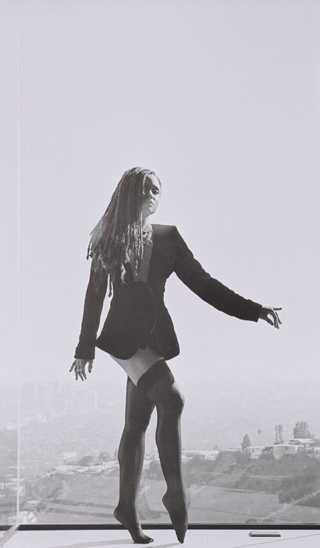 sexy blonde onlyfans top photos