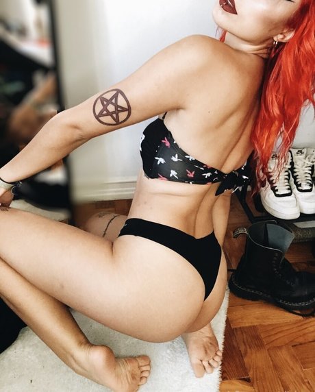 Sweetemmm nude star picture