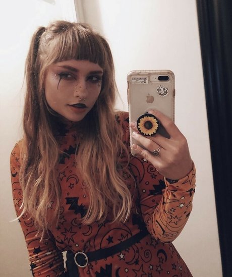 Evergreenosa model free pictures