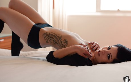 laneibadhabit sexy model pic