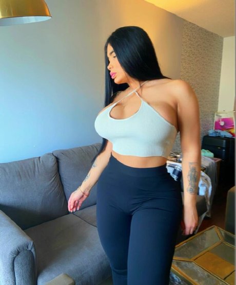 Italia Jimenez xxx model image