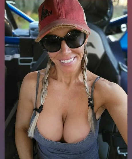 SouthernStyle Chick pretty actress picture