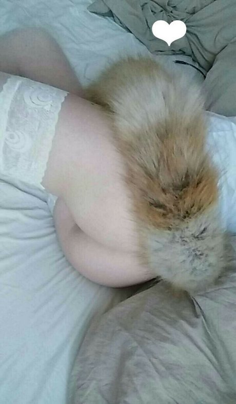 Geckuh nude actress picture