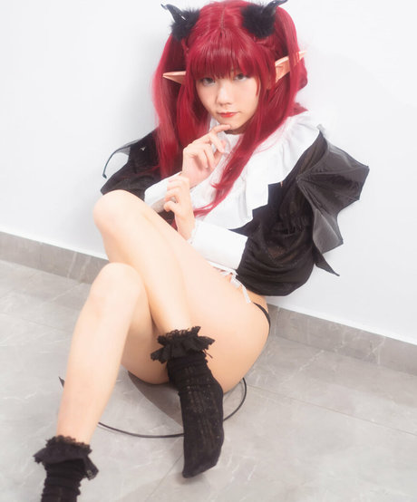 TibyTinneh model hd photos