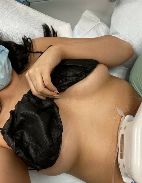 gy official pornstar erotic pictures