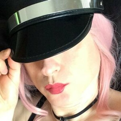 blogger onlyfans hot nude photo