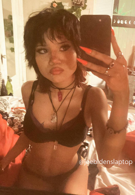 Saintsgoth model nudes img