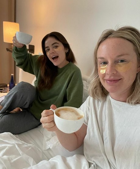 lesbian fisting onlyfans sexy nudes photo