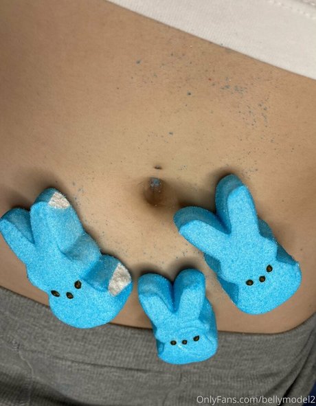 bellymodel2 porn model pics